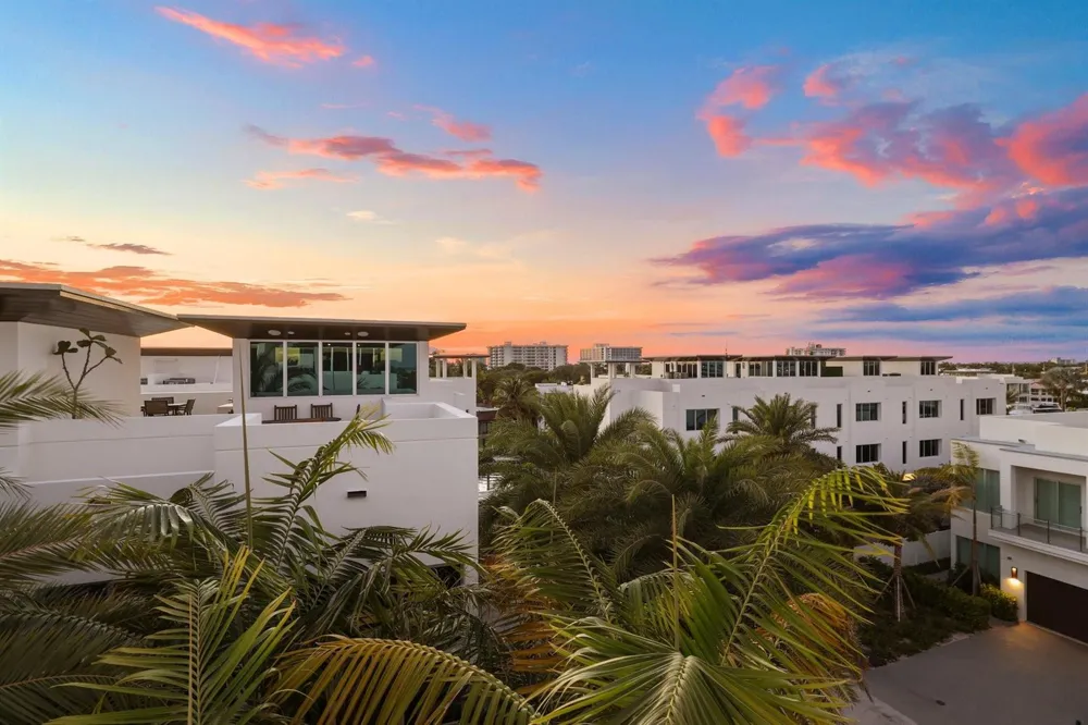 238 Shore Court Lauderdale By The Sea, FL 33308
