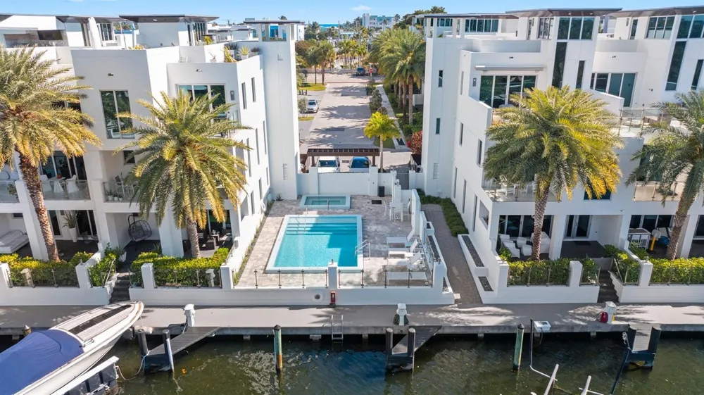 238 Shore Court Lauderdale By The Sea, FL 33308