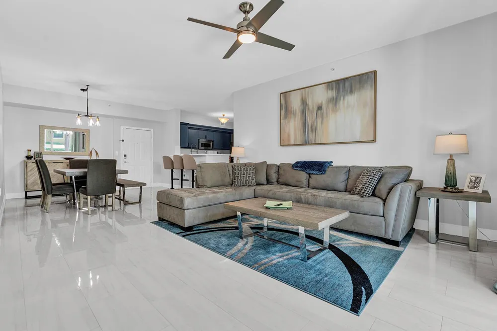 802 W Windward Way #217 Lantana, FL 33462