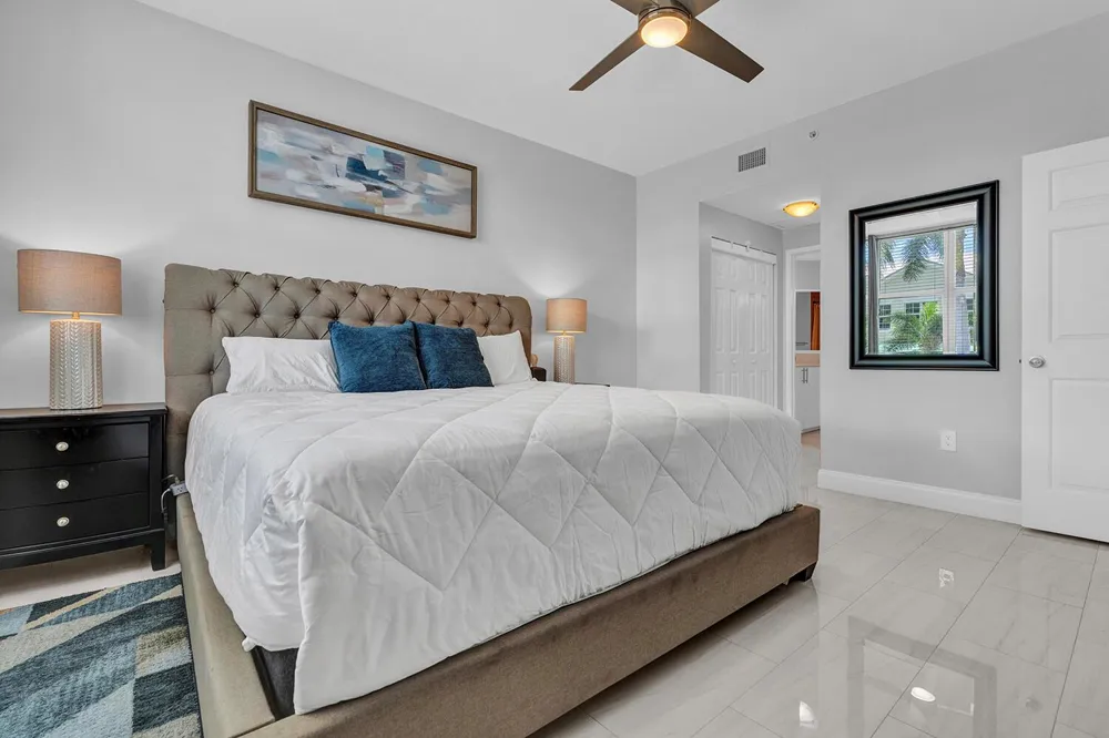802 W Windward Way #217 Lantana, FL 33462