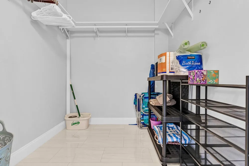 802 W Windward Way #217 Lantana, FL 33462