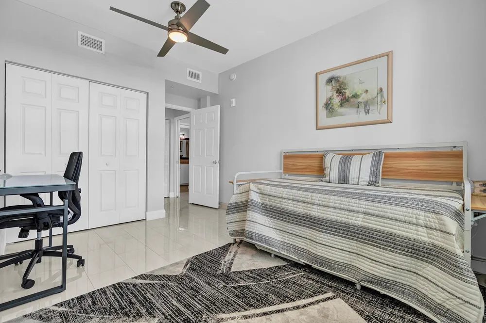802 W Windward Way #217 Lantana, FL 33462