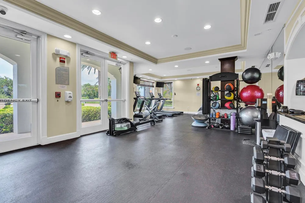 802 W Windward Way #217 Lantana, FL 33462