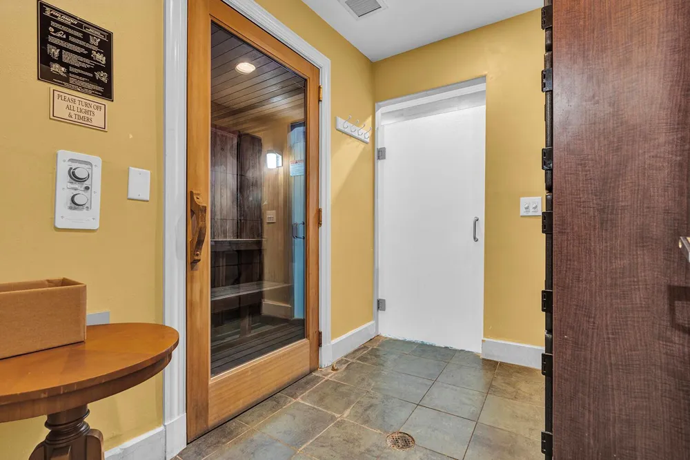 802 W Windward Way #217 Lantana, FL 33462