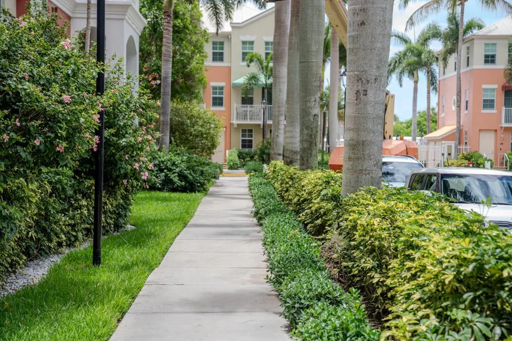 802 W Windward Way #217 Lantana, FL 33462