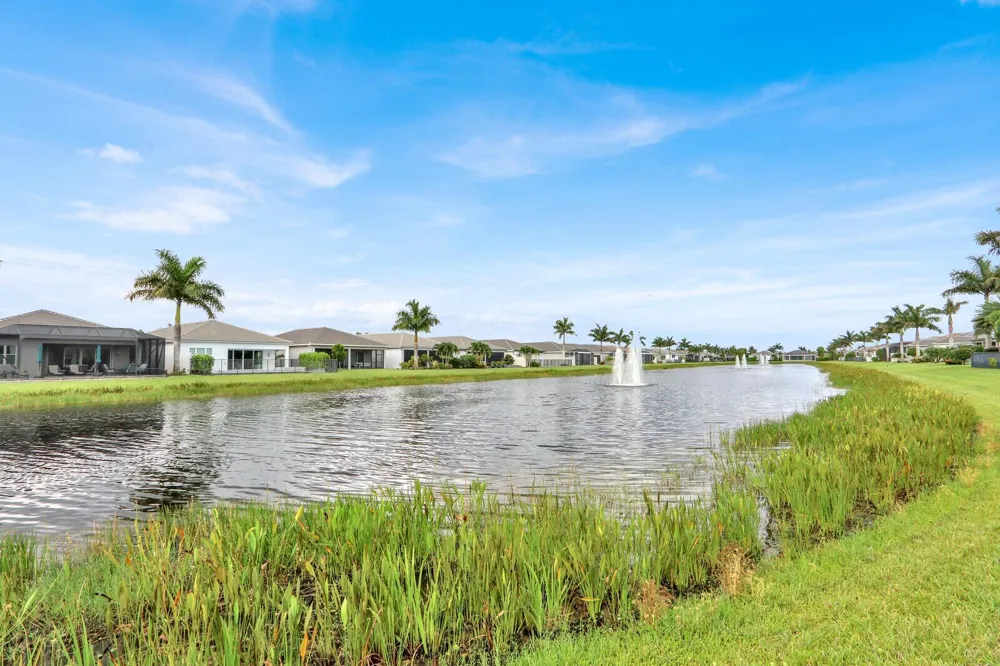 9939 Great Barrier Trail Boynton Beach, FL 33473