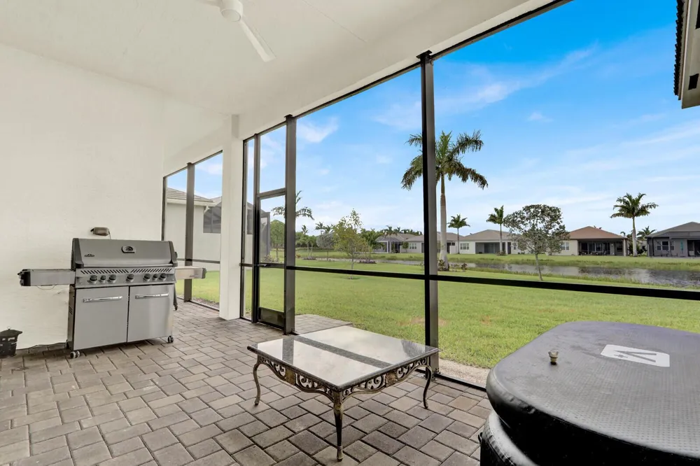9939 Great Barrier Trail Boynton Beach, FL 33473