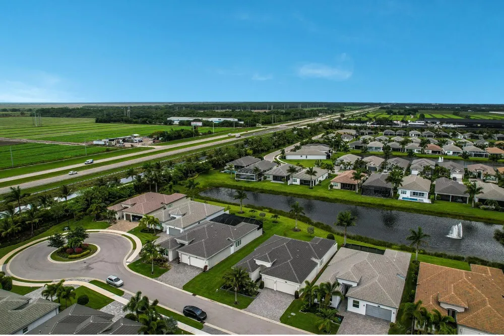 9939 Great Barrier Trail Boynton Beach, FL 33473