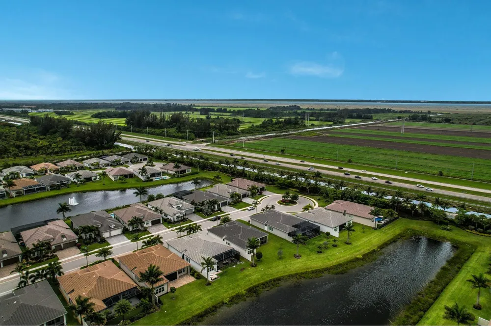 9939 Great Barrier Trail Boynton Beach, FL 33473