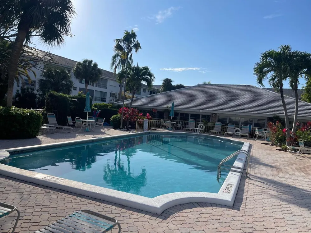 2050 NE 39th Street #211w Lighthouse Point, FL 33064