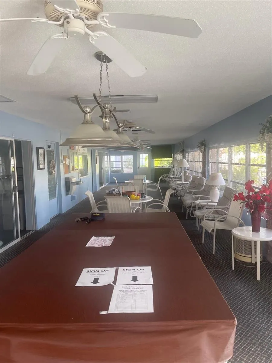 2050 NE 39th Street #211w Lighthouse Point, FL 33064