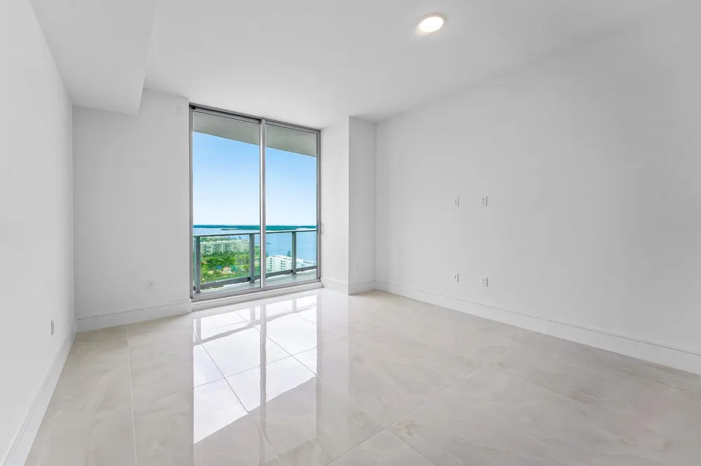 220 Lake Shore Drive #2005 Lake Park, FL 33403