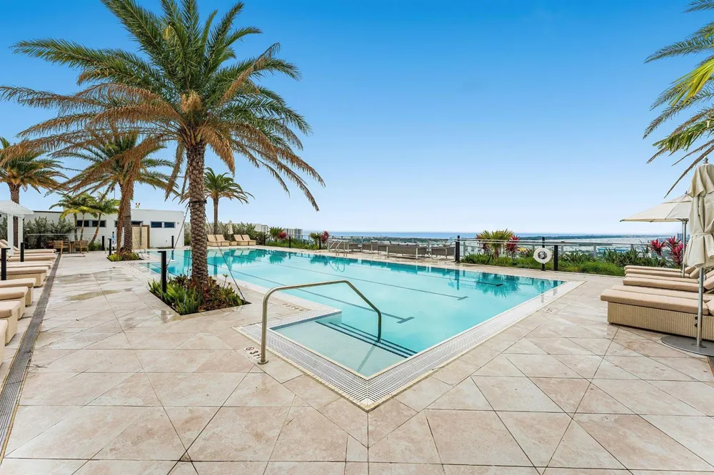 220 Lake Shore Drive #2005 Lake Park, FL 33403