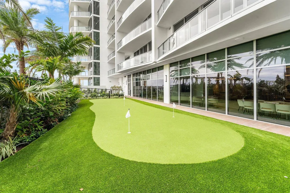220 Lake Shore Drive #2005 Lake Park, FL 33403