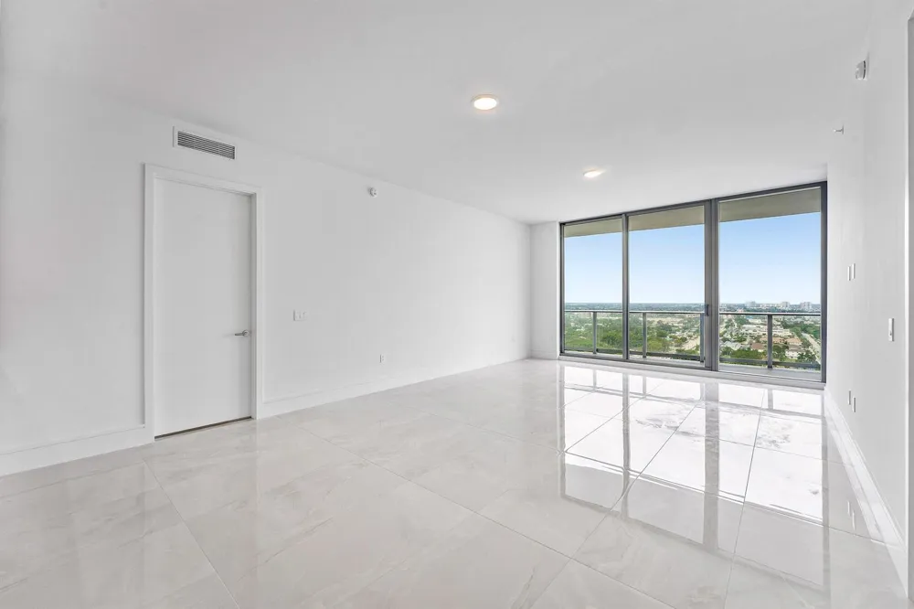 220 Lake Shore Drive #2005 Lake Park, FL 33403