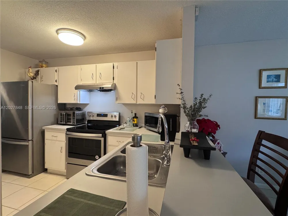 12204 NW 36th Pl Sunrise, FL 33323