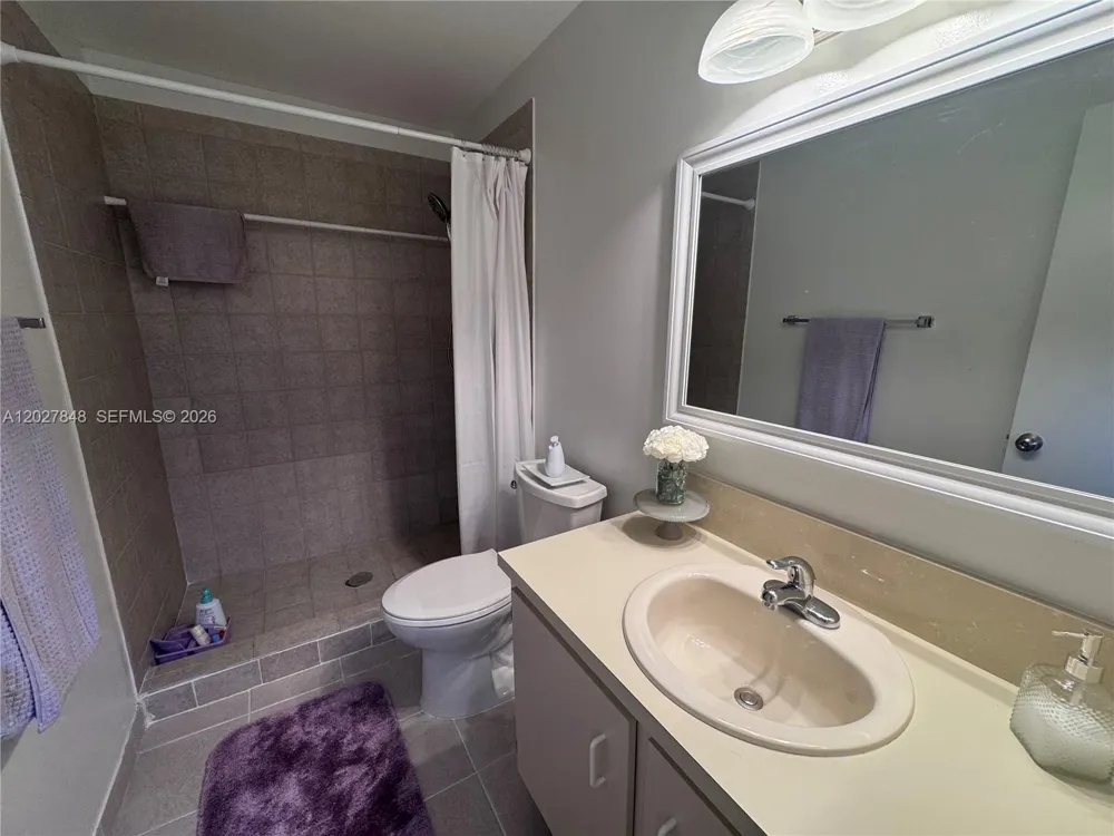 12204 NW 36th Pl Sunrise, FL 33323