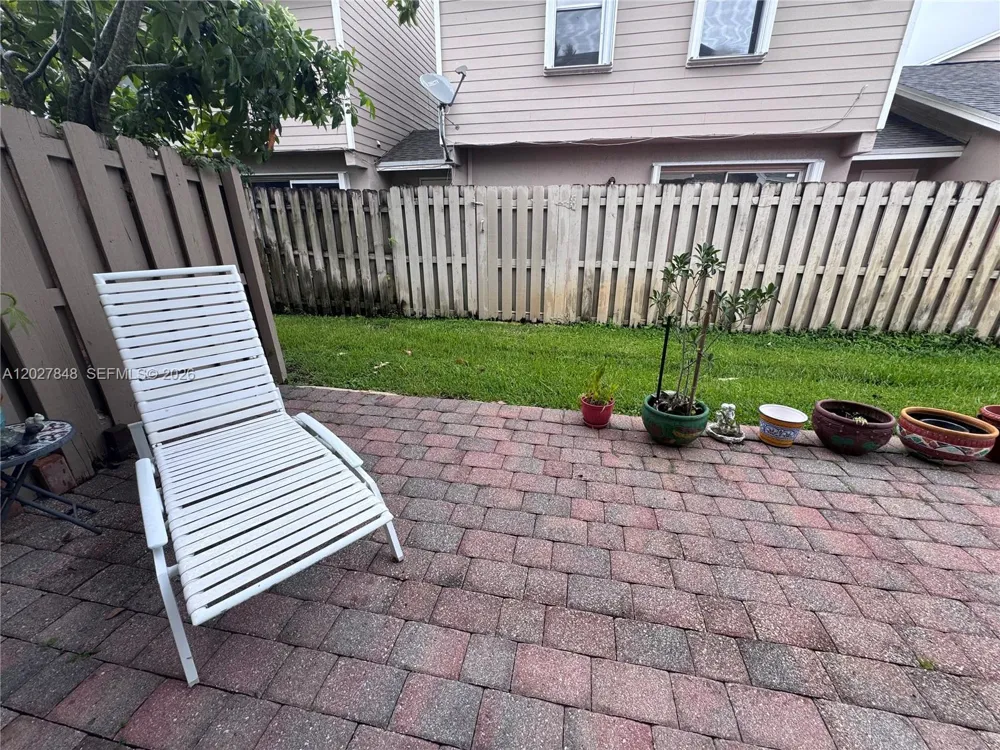 12204 NW 36th Pl Sunrise, FL 33323