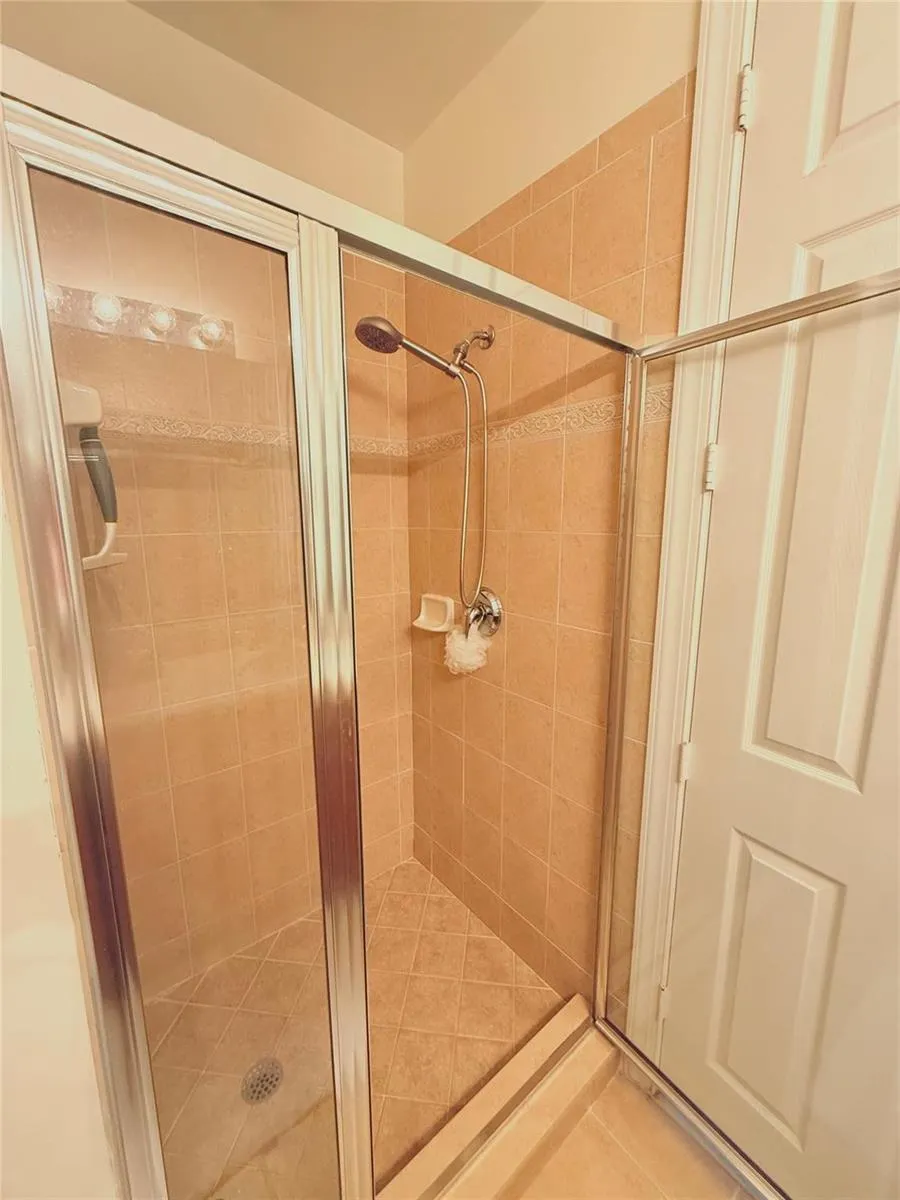 1951 Coral Heights Boulevard #402 Oakland Park, FL 33308