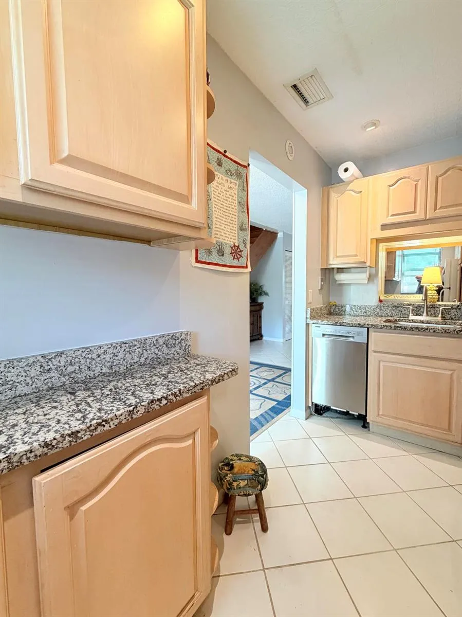 4235 Highway A1a #14 Hutchinson Island, FL 34949