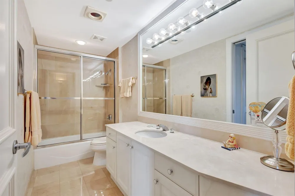 800 Ocean Drive #404 Juno Beach, FL 33408