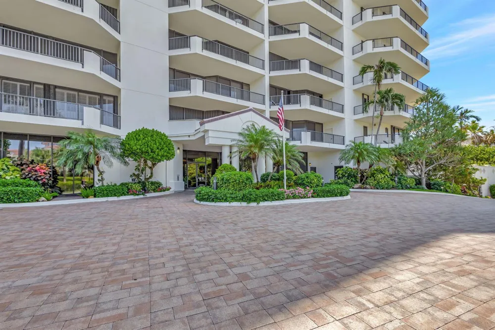 800 Ocean Drive #404 Juno Beach, FL 33408