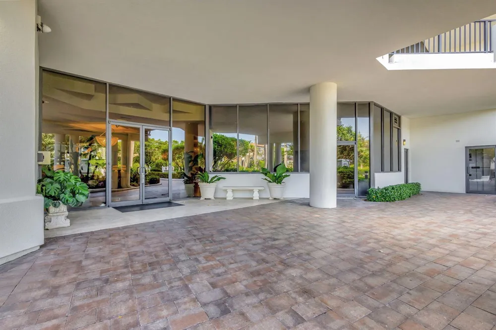 800 Ocean Drive #404 Juno Beach, FL 33408