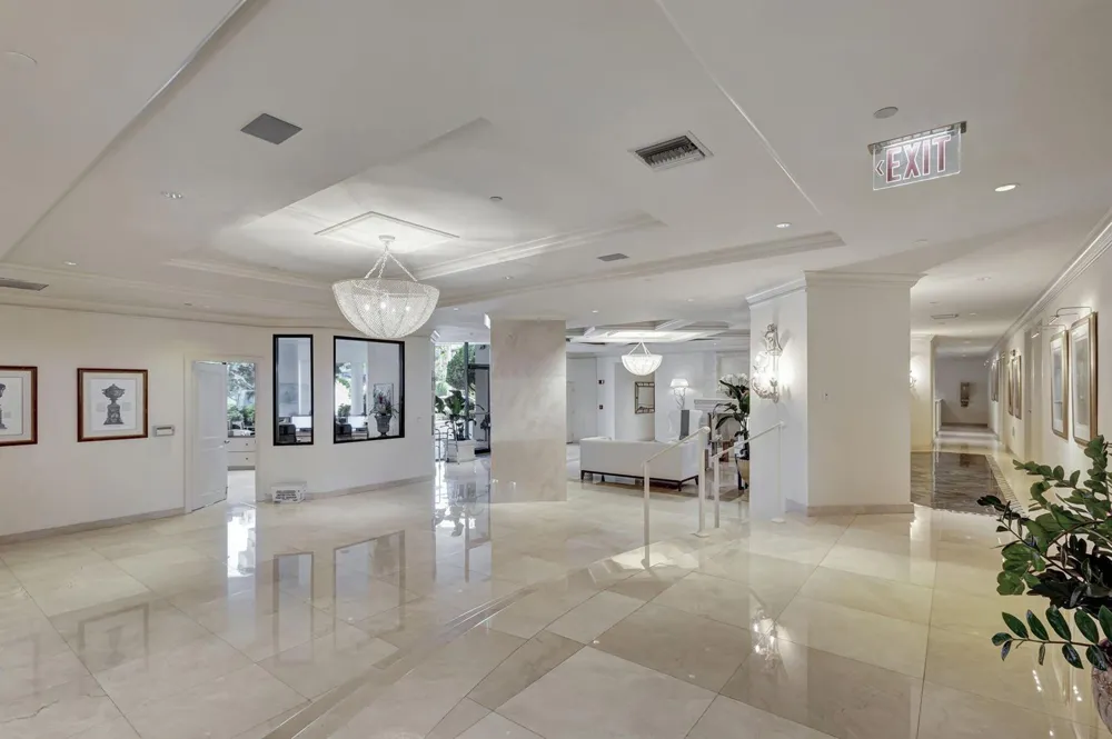 800 Ocean Drive #404 Juno Beach, FL 33408