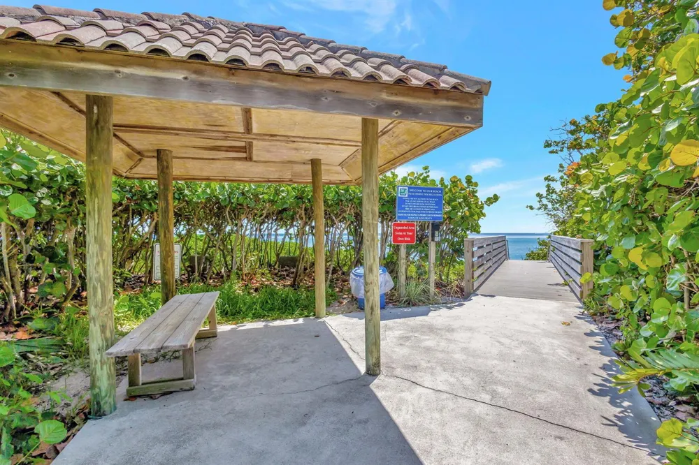 800 Ocean Drive #404 Juno Beach, FL 33408