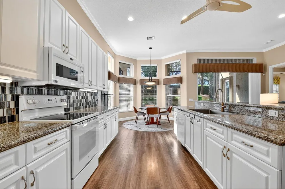 7803 Sundial Harbor Pt. Lake Worth, FL 33467