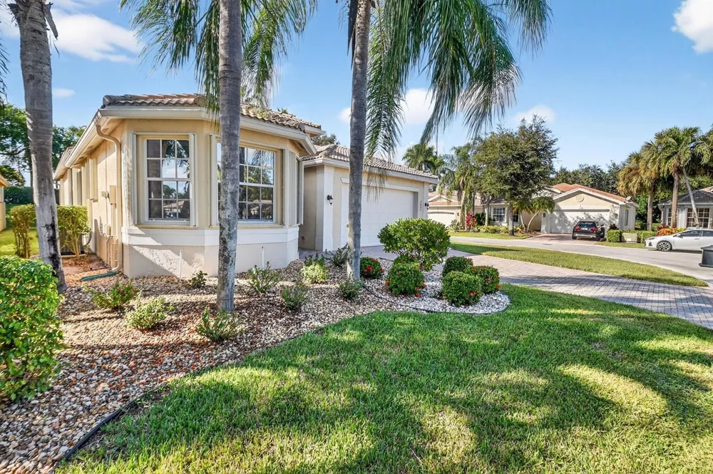 7803 Sundial Harbor Pt. Lake Worth, FL 33467
