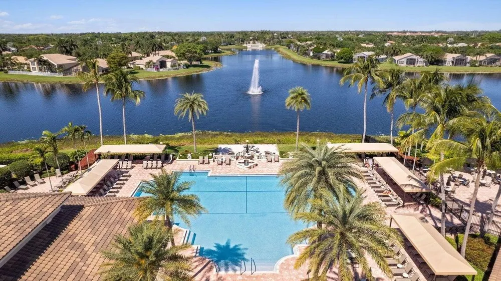 7803 Sundial Harbor Pt. Lake Worth, FL 33467
