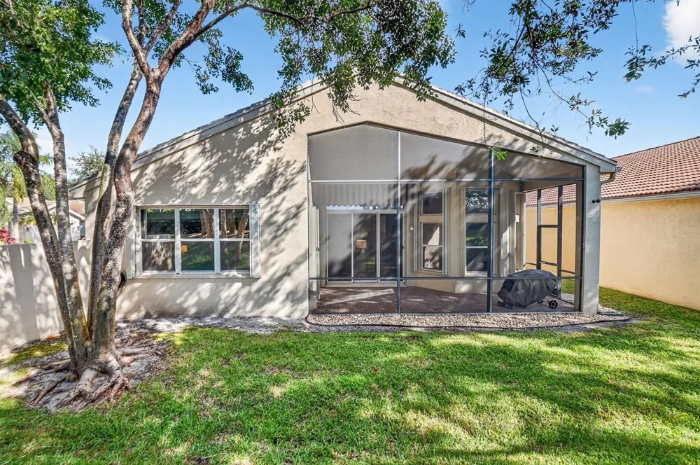 7803 Sundial Harbor Pt. Lake Worth, FL 33467