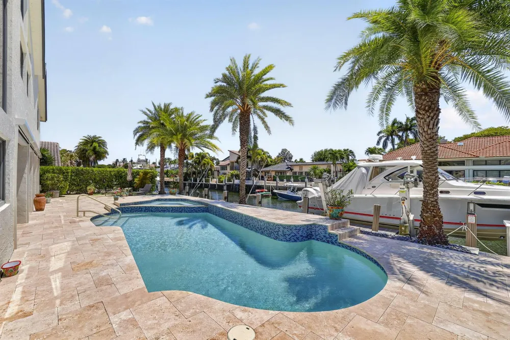 2920 NE 47th Street Lighthouse Point, FL 33064