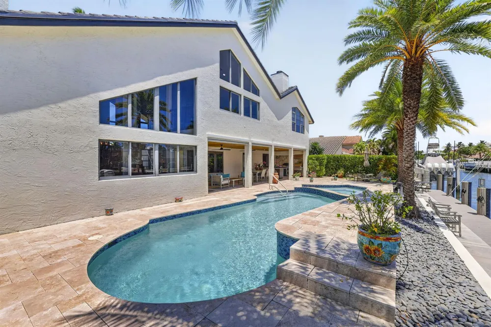 2920 NE 47th Street Lighthouse Point, FL 33064