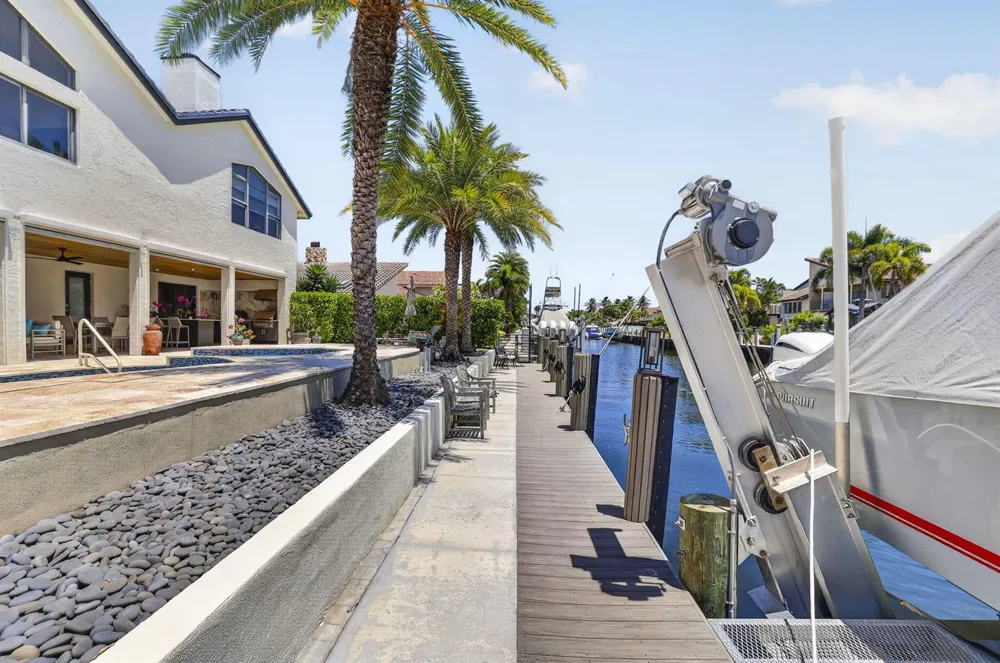 2920 NE 47th Street Lighthouse Point, FL 33064