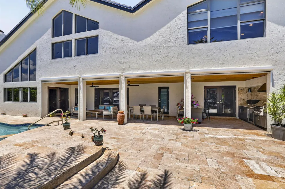 2920 NE 47th Street Lighthouse Point, FL 33064