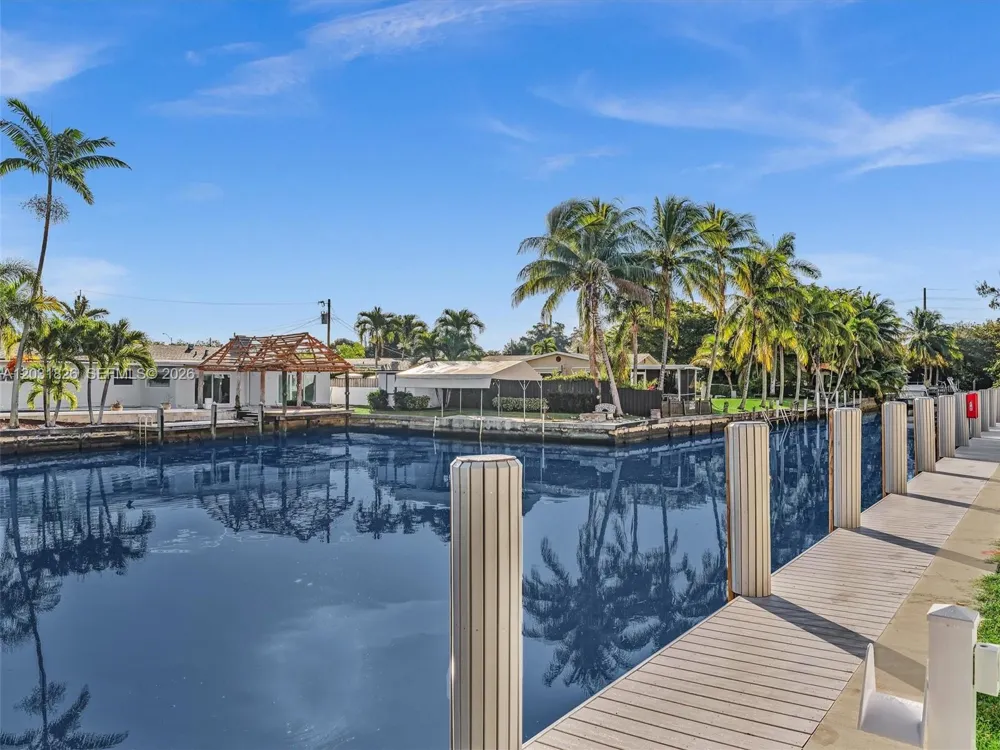 4656 SW 32nd Ave #B1 Dania Beach, FL 33312