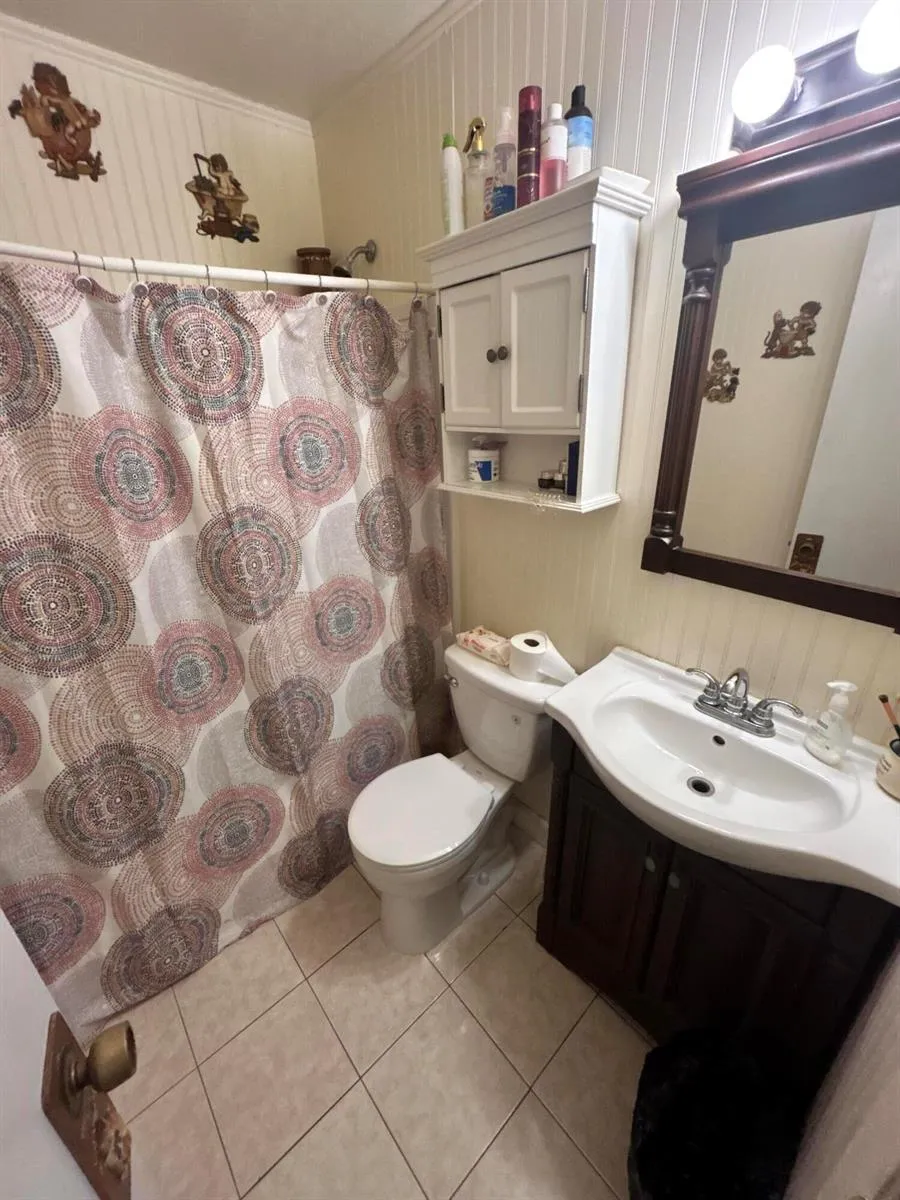 8016 NW 27th Court Sunrise, FL 33322