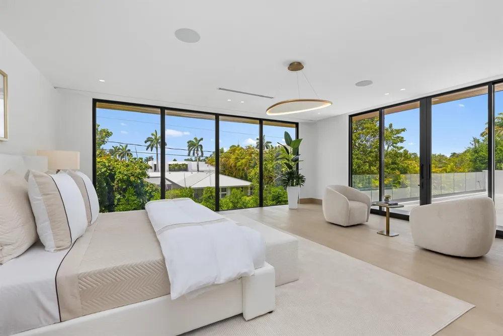 1351 Cocoanut Road Boca Raton, FL 33432