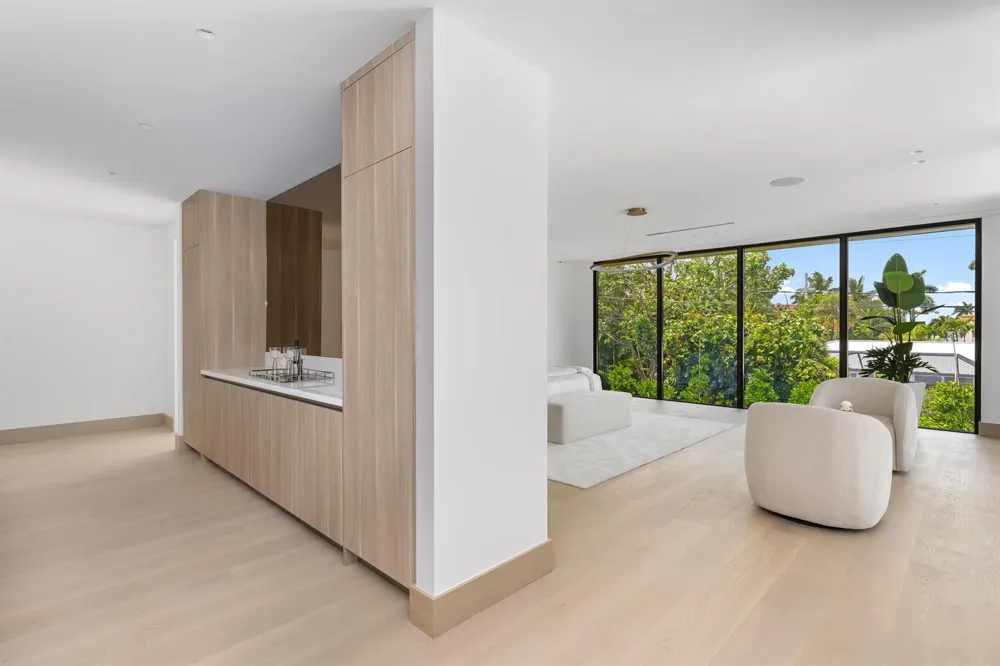 1351 Cocoanut Road Boca Raton, FL 33432