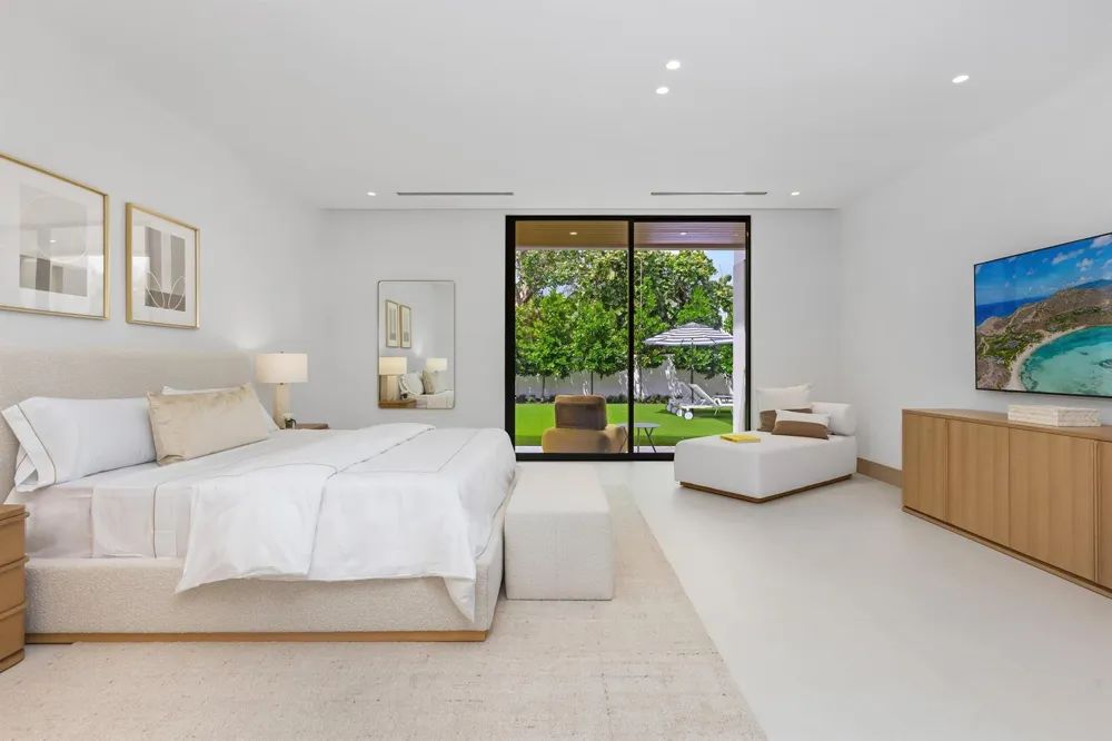 1351 Cocoanut Road Boca Raton, FL 33432