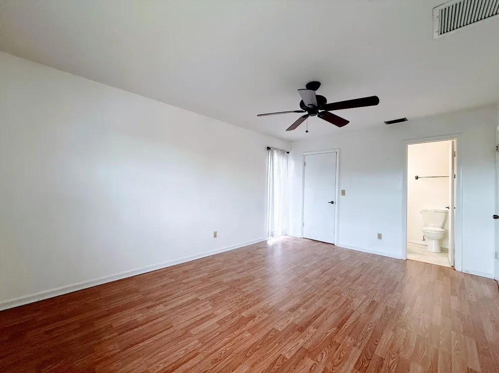 1845 Robalo Drive #205 Vero Beach, FL 32960