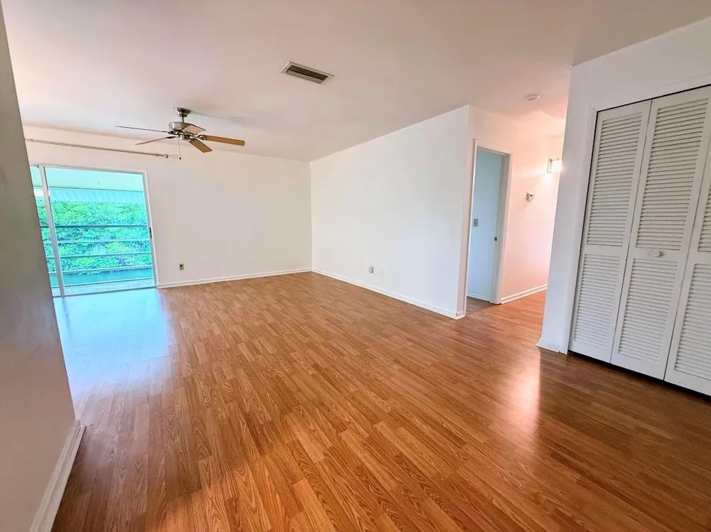 1845 Robalo Drive #205 Vero Beach, FL 32960