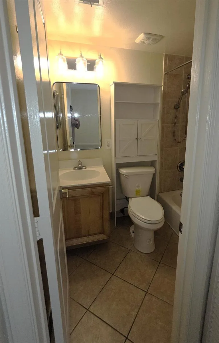 2660 NE 8th Avenue #Unit 219 Wilton Manors, FL 33334