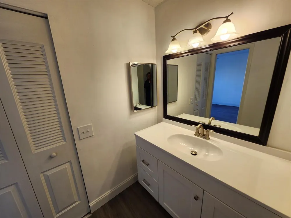 9421 NW 15th Street #234 Pembroke Pines, FL 33024