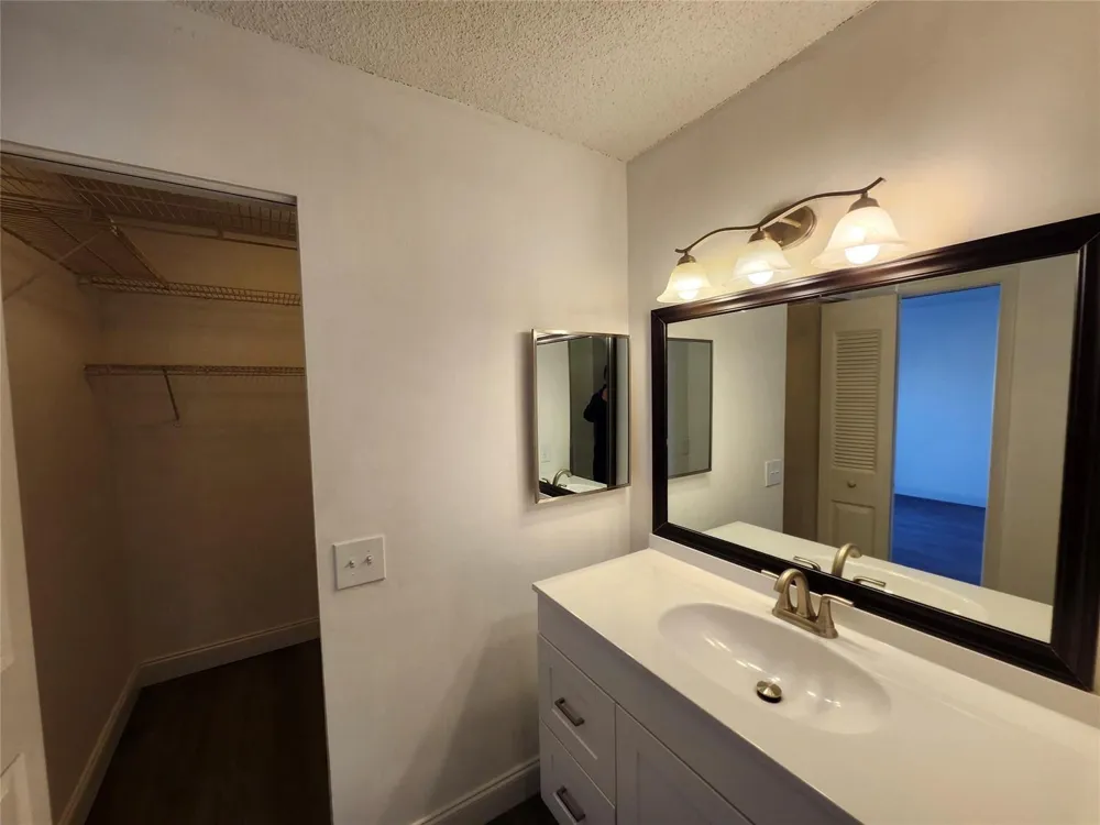 9421 NW 15th Street #234 Pembroke Pines, FL 33024