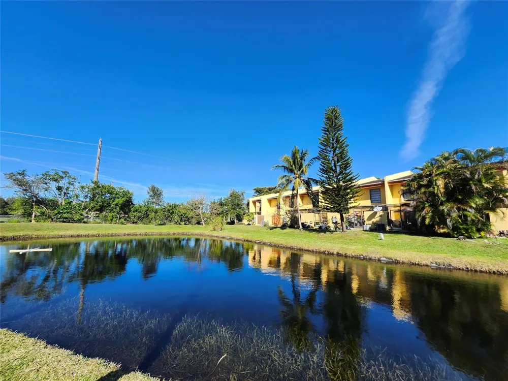 9421 NW 15th Street #234 Pembroke Pines, FL 33024