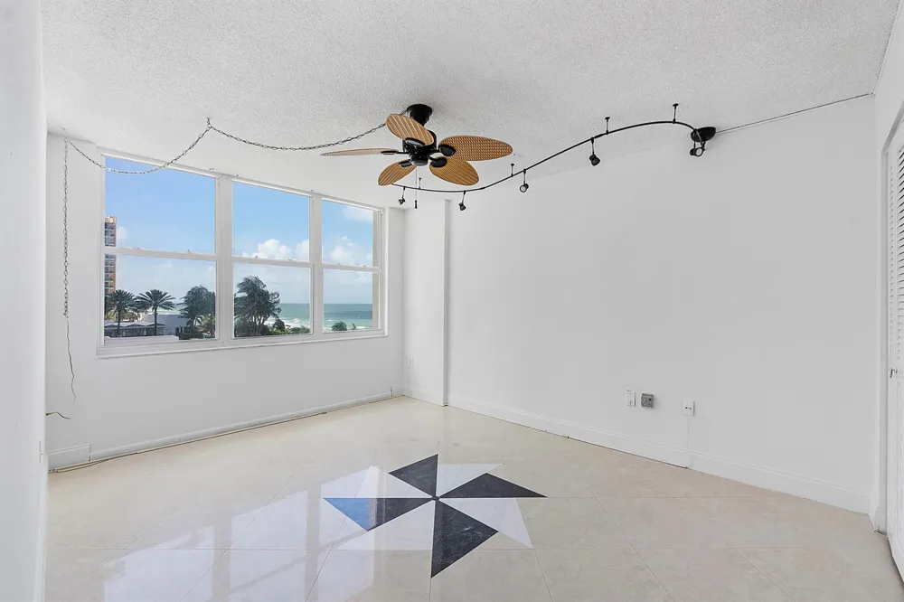 2751 S Ocean Drive #602s Hollywood, FL 33019