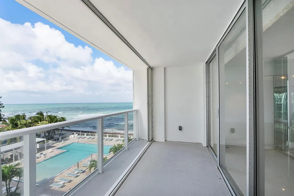 2751 S Ocean Drive #602s Hollywood, FL 33019